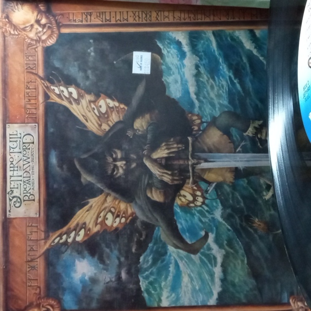 Vintage vinyl record Jethro Tull "The Broadsword and the Beast"